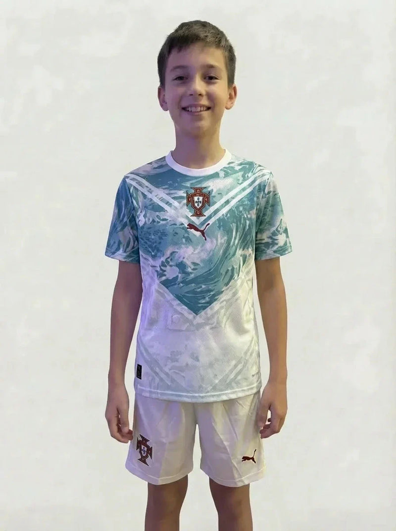 Kit Infantil Seleção Portugal Branco E Verde II 26/27